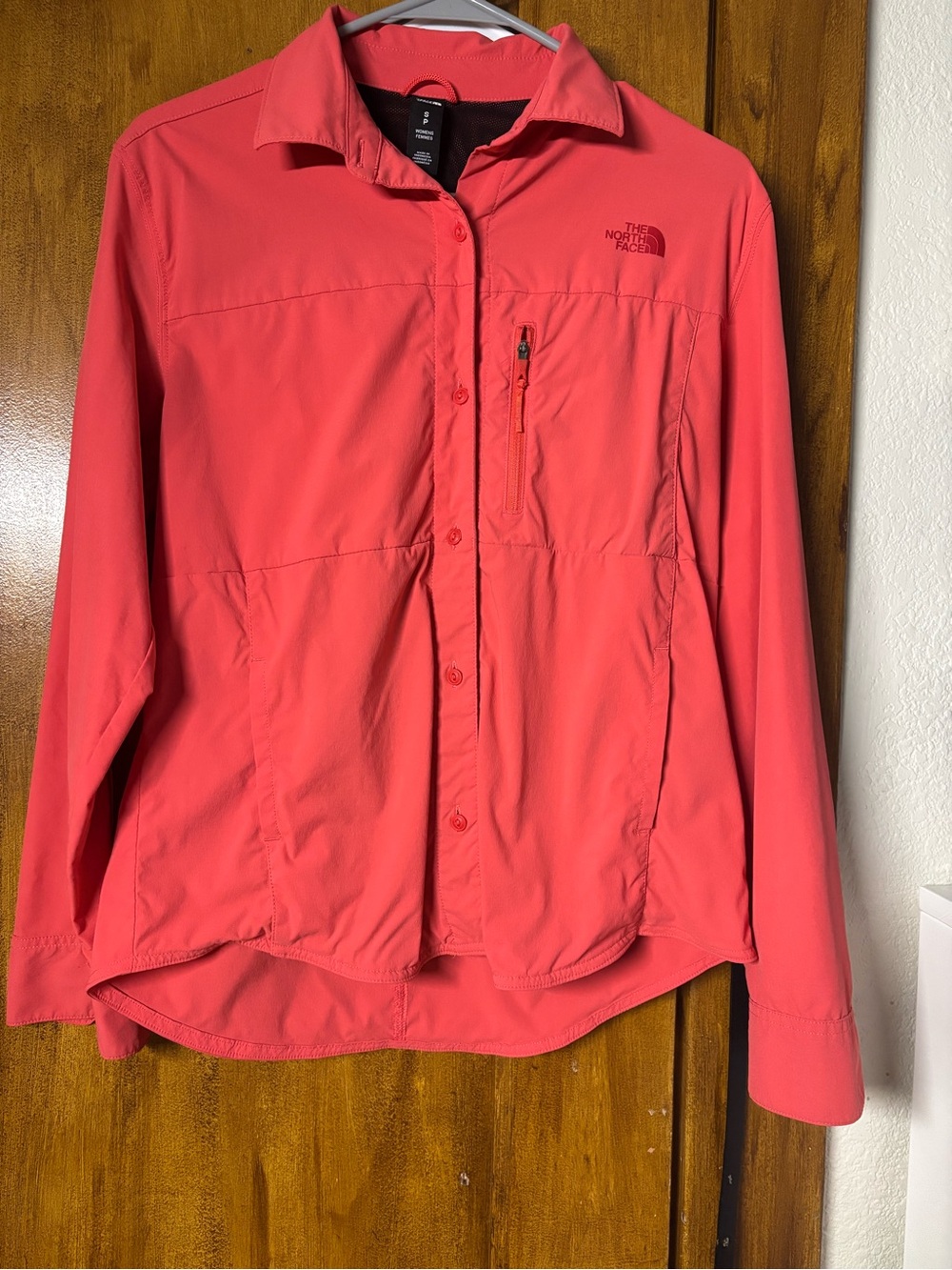 The North Face Women’s Coral-Pink Ski Shirt Jacket